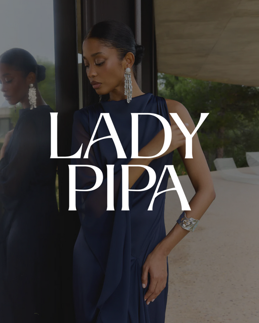 Lady Pipa